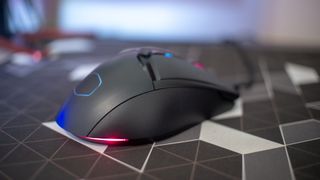 Cooler Master MM830 gaming mouse review