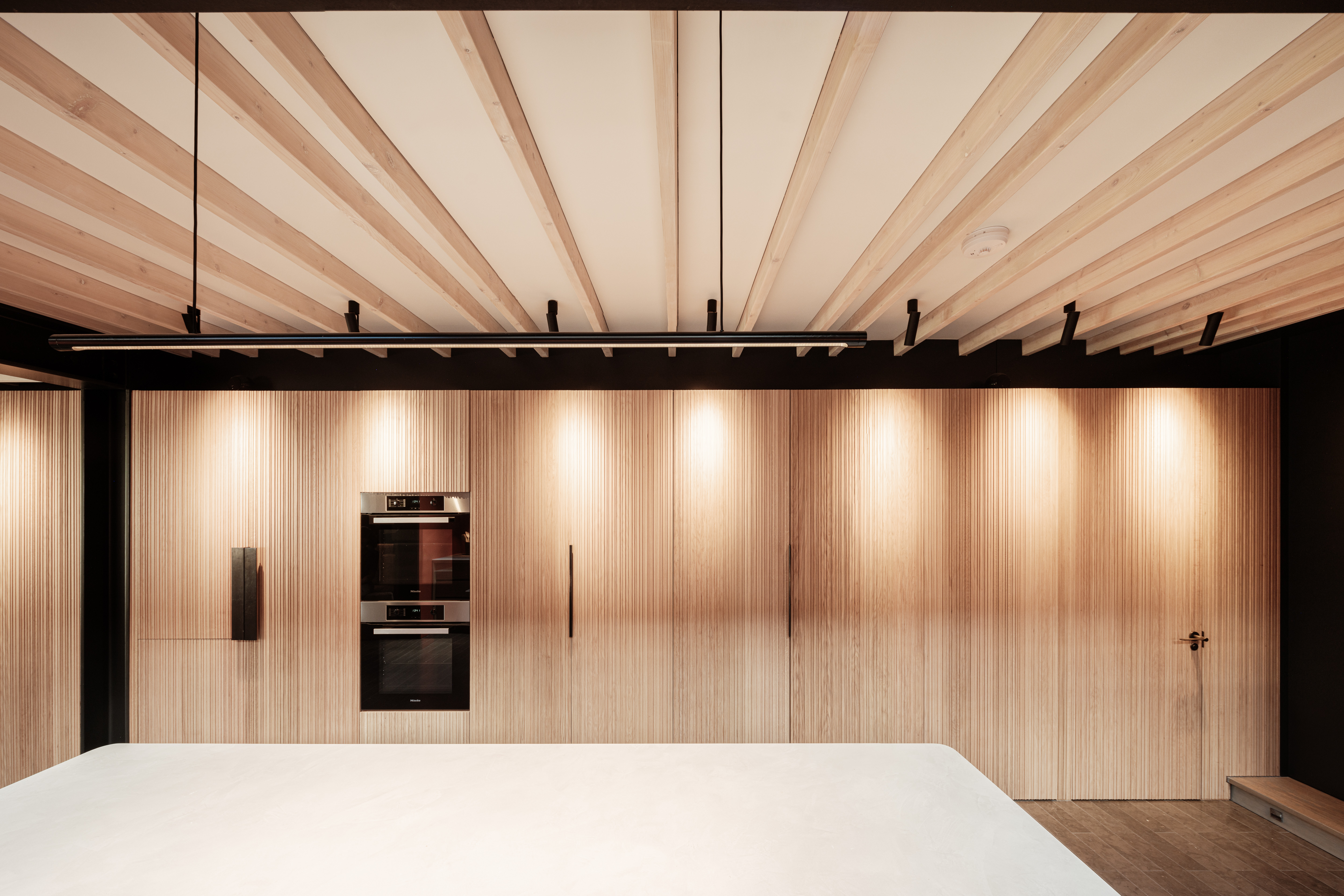 The Gallery, London, by Cagni Williams Associates