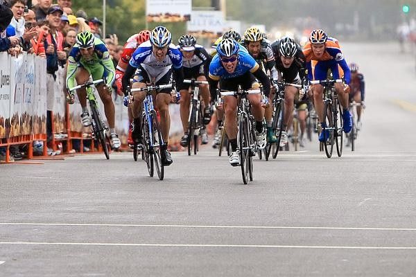 Tour of Missouri sees second incident to mar the finishing circuits