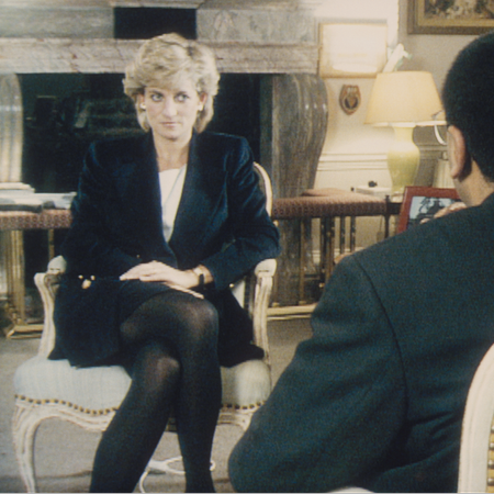 Martin Bashir interviews Princess Diana in Kensington Palace for the television program Panorama