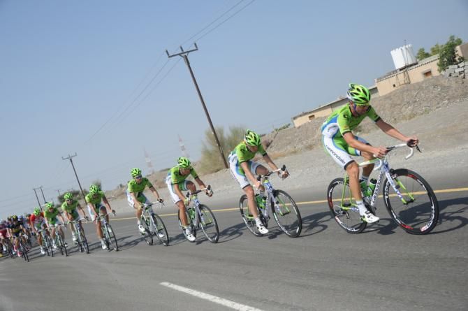 The Cannondale team lines out the bunch for Sagan
