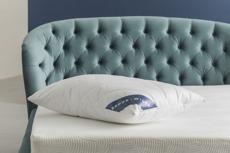 brook wilde everdene cooling pillow
