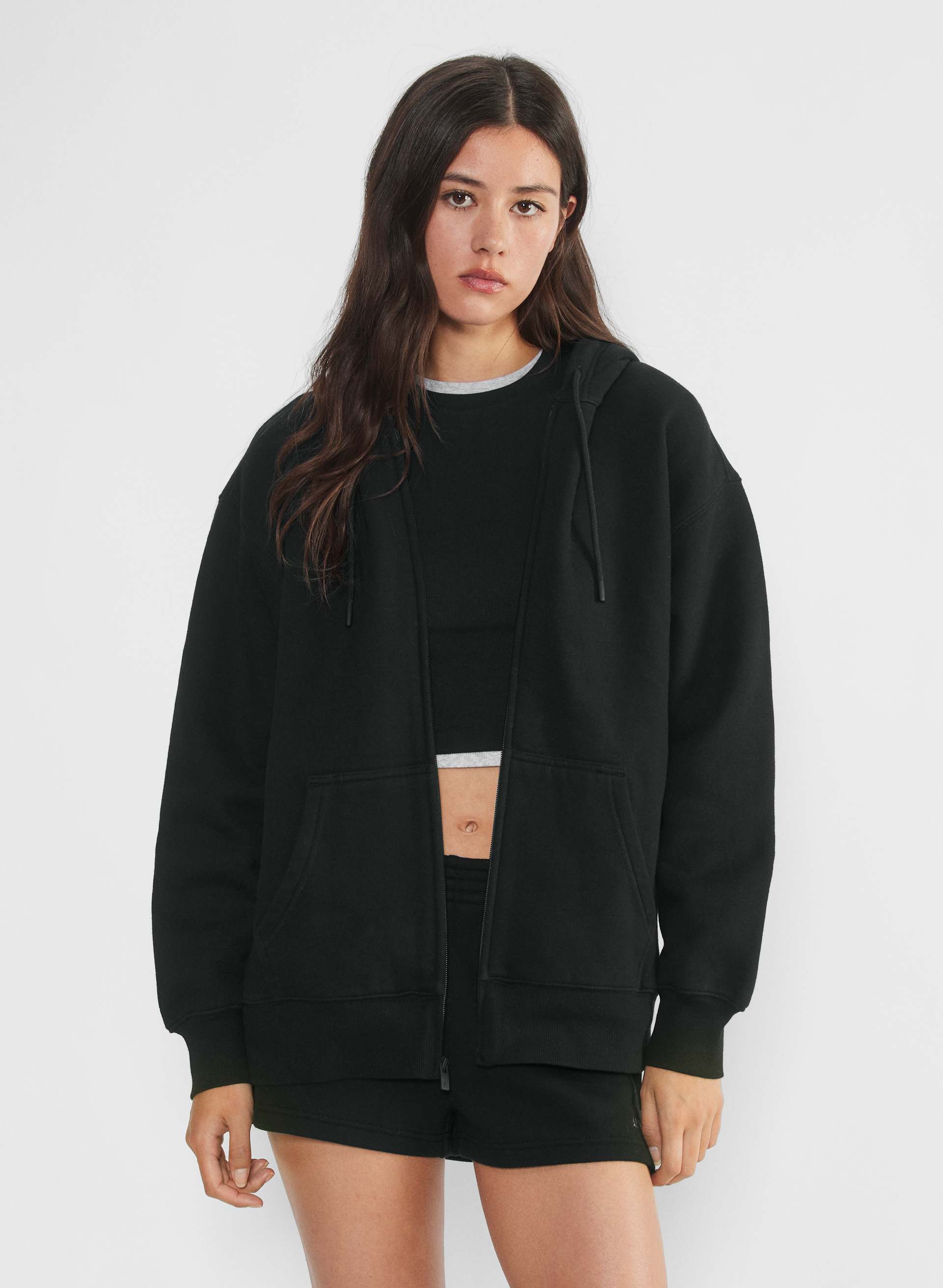 Aritzia.