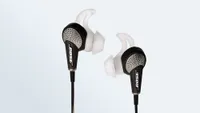 Best Bose headphones: Bose QuietComfort 20i