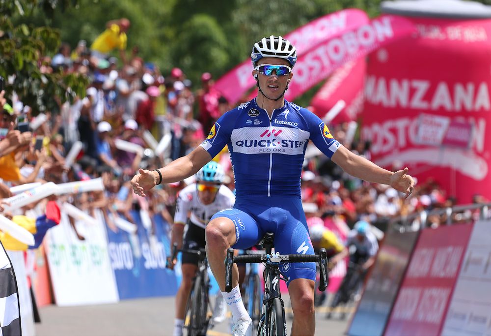 Julian Alaphilippe (Quick-Step Floors) wins stage 4 of Colombia Oro y Paz and takes the overall lead.