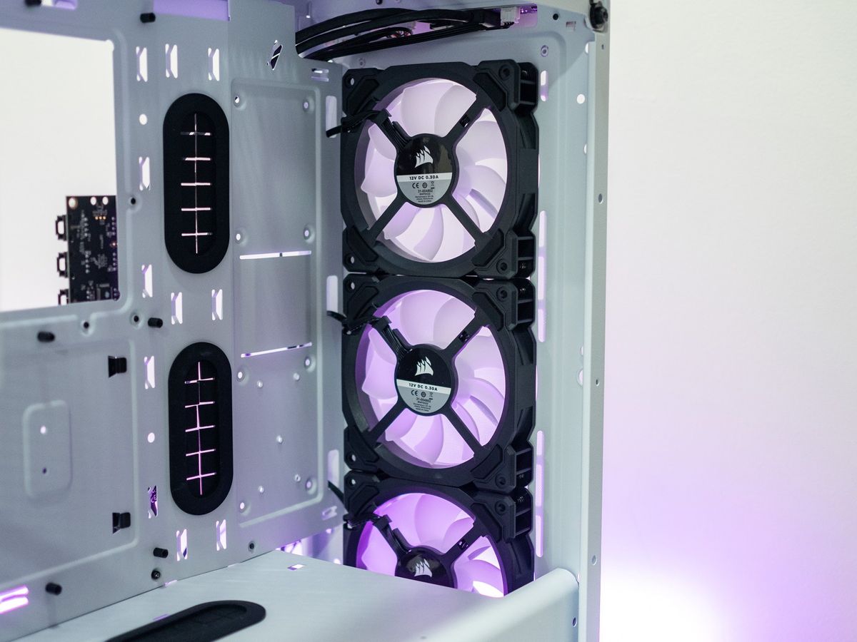 Corsair iCUE 465X review