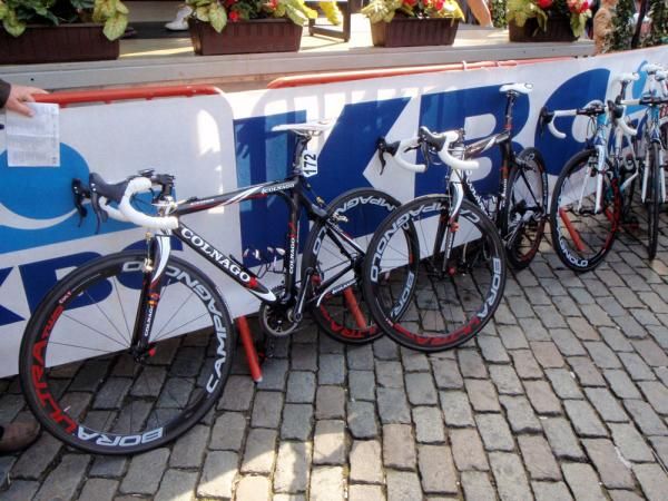 A number of Bbox Bouygues Telecom riders were running Colnago cyclo-cross bikes