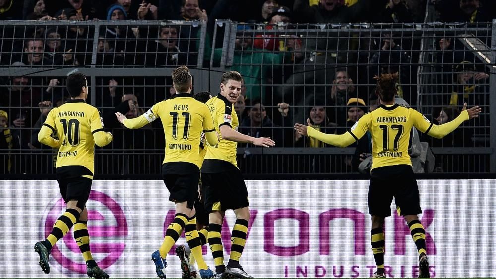 Borussia Dortmund 4 Stuttgart 1: Aubameyang double hands Kramny a ...