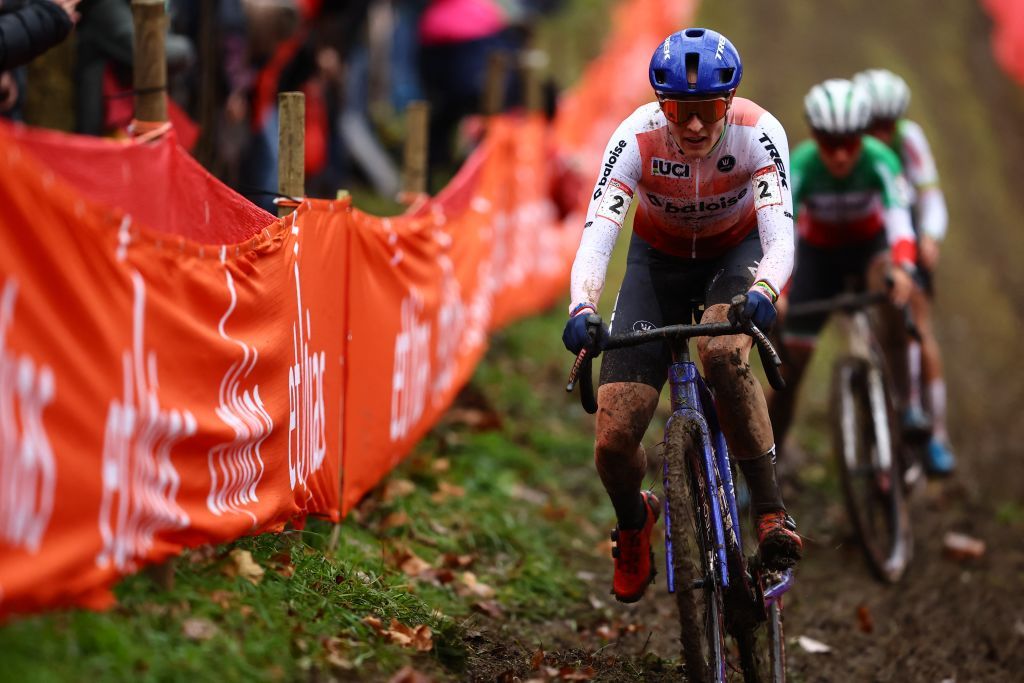 riders during the 2024 women's uci world cup race in namur