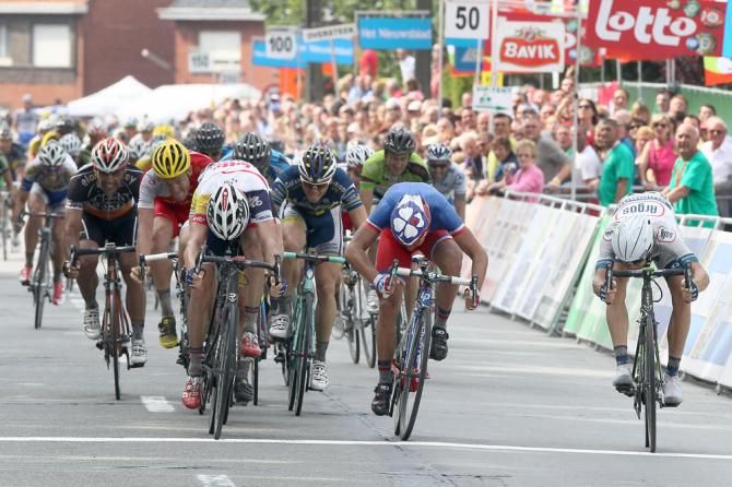 Kenny Dehaes (Lotto Belisol) won Halle-Ingooigem by the slimmest of margins