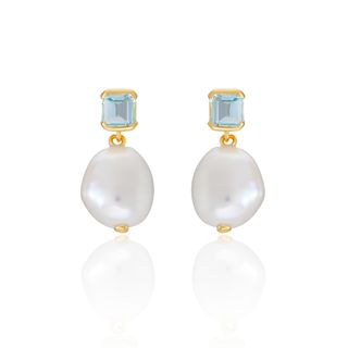 Bella Pearl Earrings