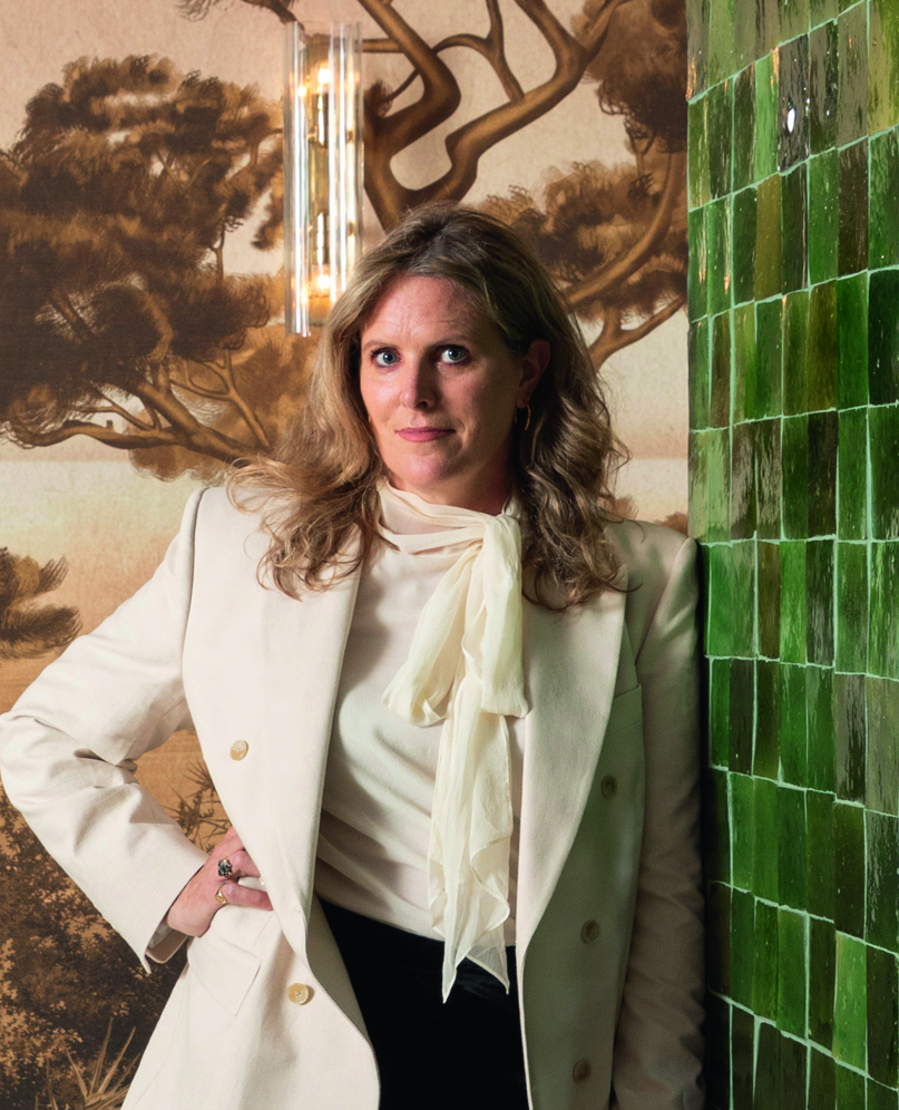 Suzy Hoodless headshot