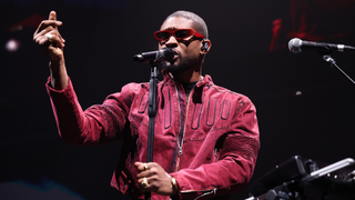 Usher performs onstage during iHeartRadio Channel 95.5's Jingle Ball 2023 at Little Caesars Arena on December 05, 2023 in Detroit, Michigan.