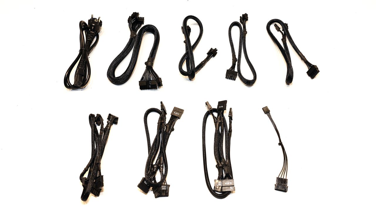 be quiet! Straight Power 11 550W Platinum Cable Photos