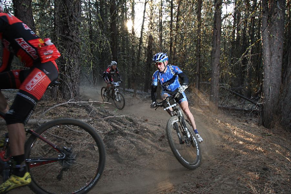 Carey Smith in the High Cascades 100