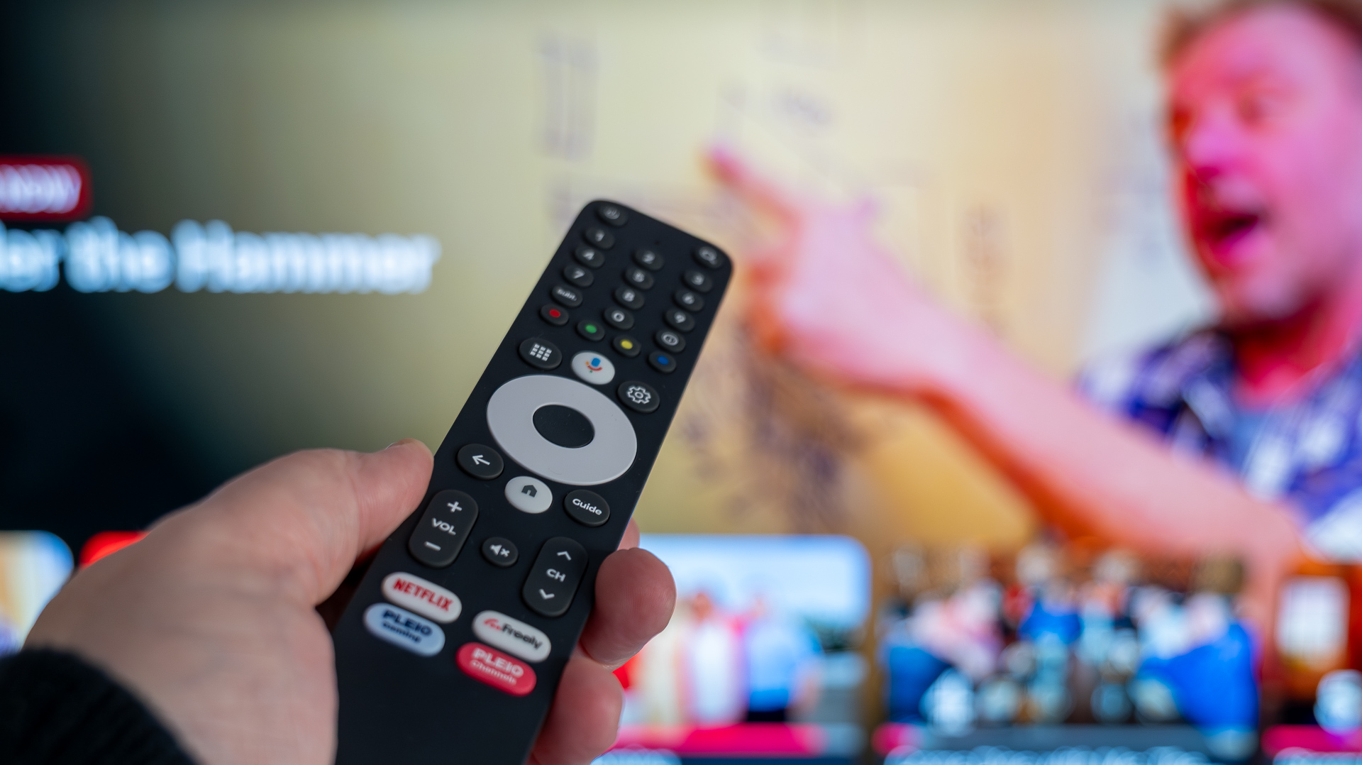 Netgem Pleio puck and accessories