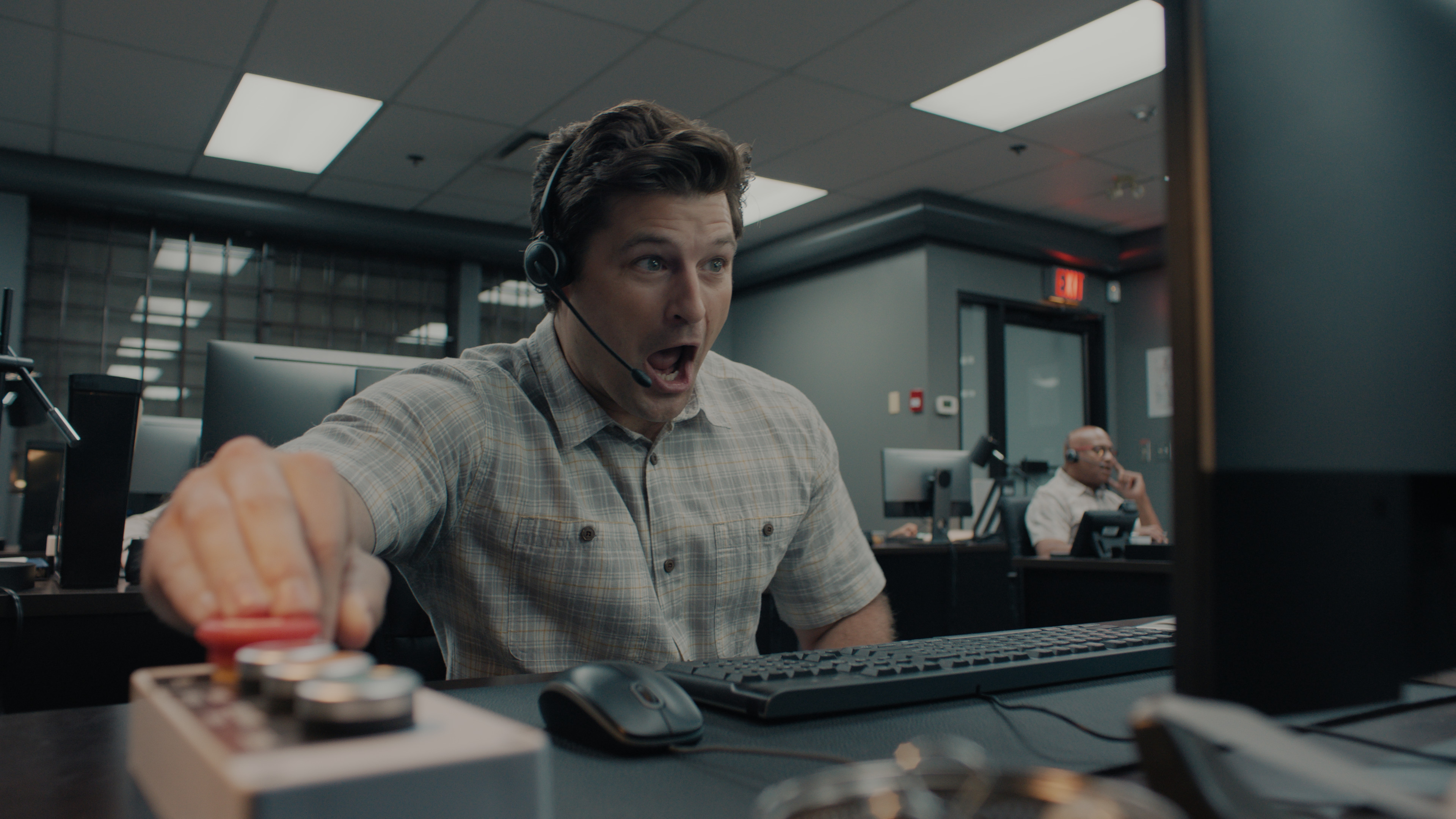Kevin Bigley as Luke in Upload season 4