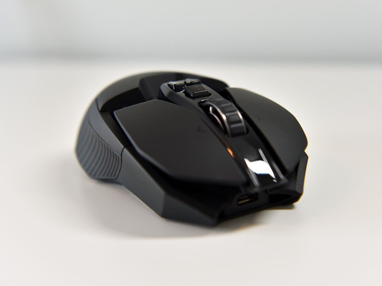 Logitech G903
