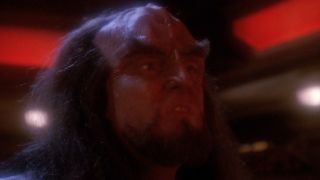 Stephen Root as a Klingon in TNG