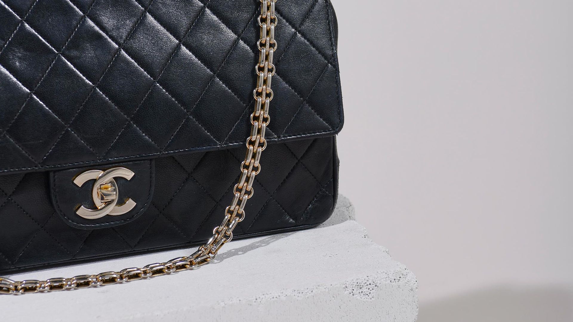 These designer handbags are still increasing in value despite the ...