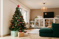 best artificial Christmas trees indoors on display