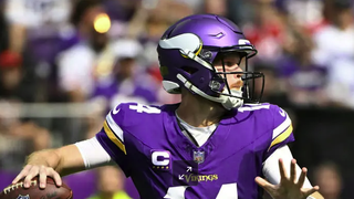 Sam Darnold Viking QB prepares to throw the ball ahead of the Texans vs Vikings live stream