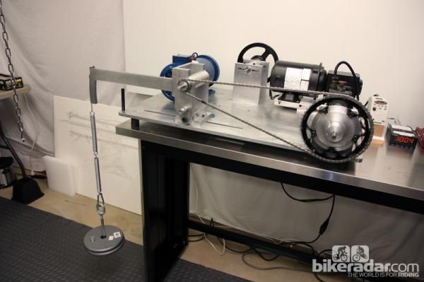 Friction Facts' "full tension test" setup for measuring chain friction.