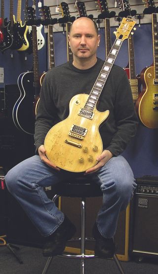 Rick Tedesco with Mick Ronson's 1968 Gibson Les Paul Custom