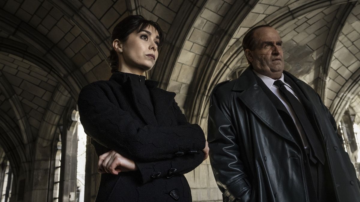 Cristin Milioti and Colin Farrell stand side-by-side as Gotham criminals Sofia Falcone and The Penguin respectively