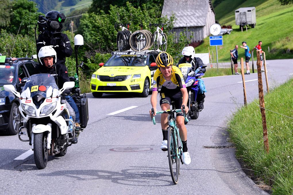Antwan Tolhoek solos to the stage 6 win at Tour de Suisse
