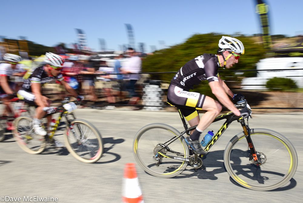 Derek Zandstra (Scott 3Rox Racing) racing with one lap to go