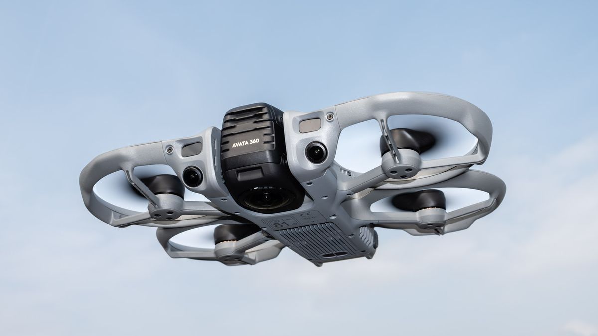 DJI Avata 360 In flight