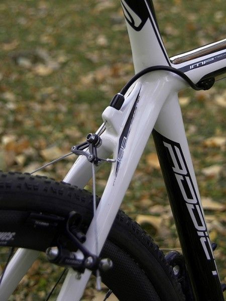 The beefy seatstay wishbone features an integrated barrel adjuster for the rear brake, though it would have been nice to mount it a bit higher