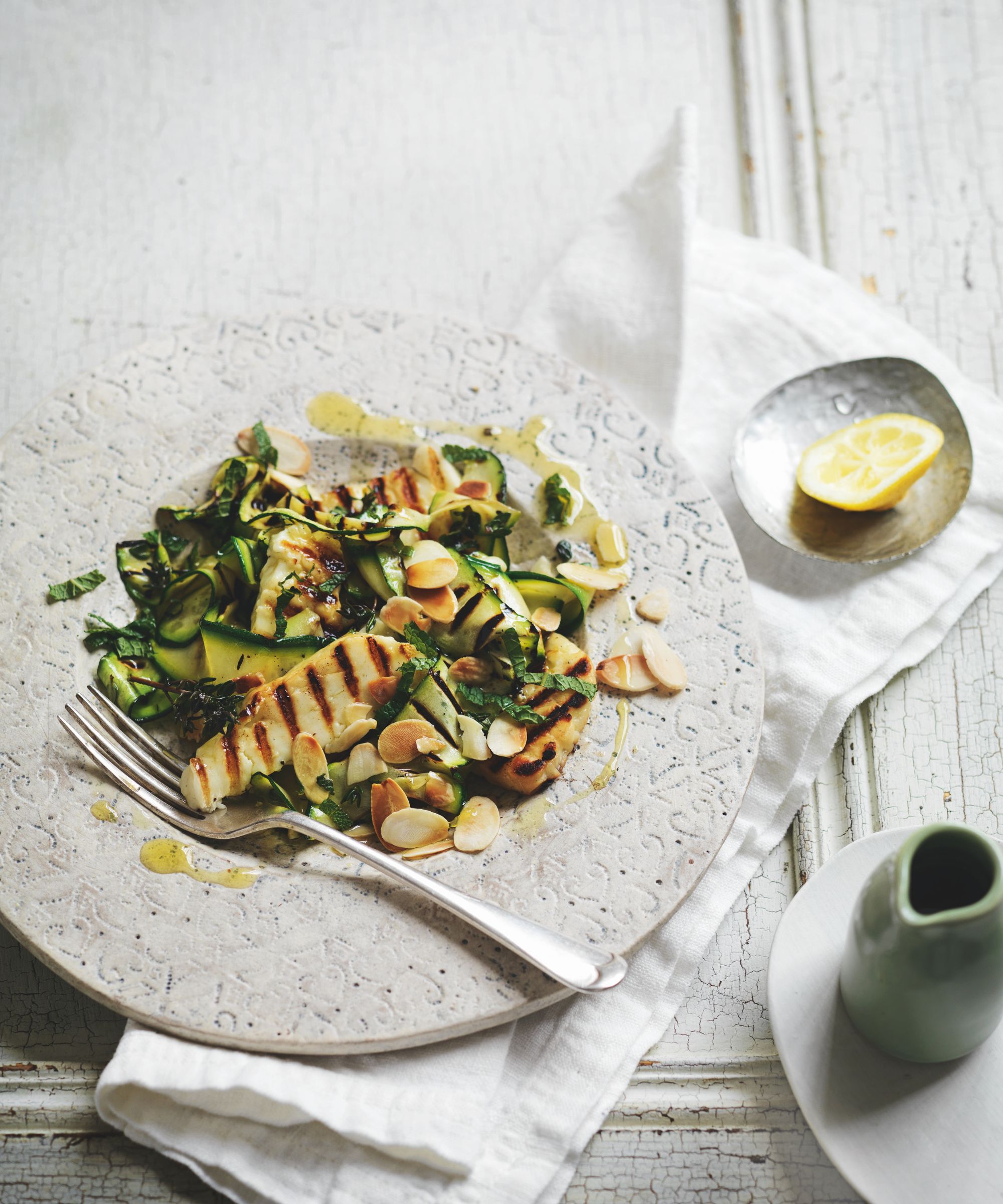 Grilled haloumi and courgette salad