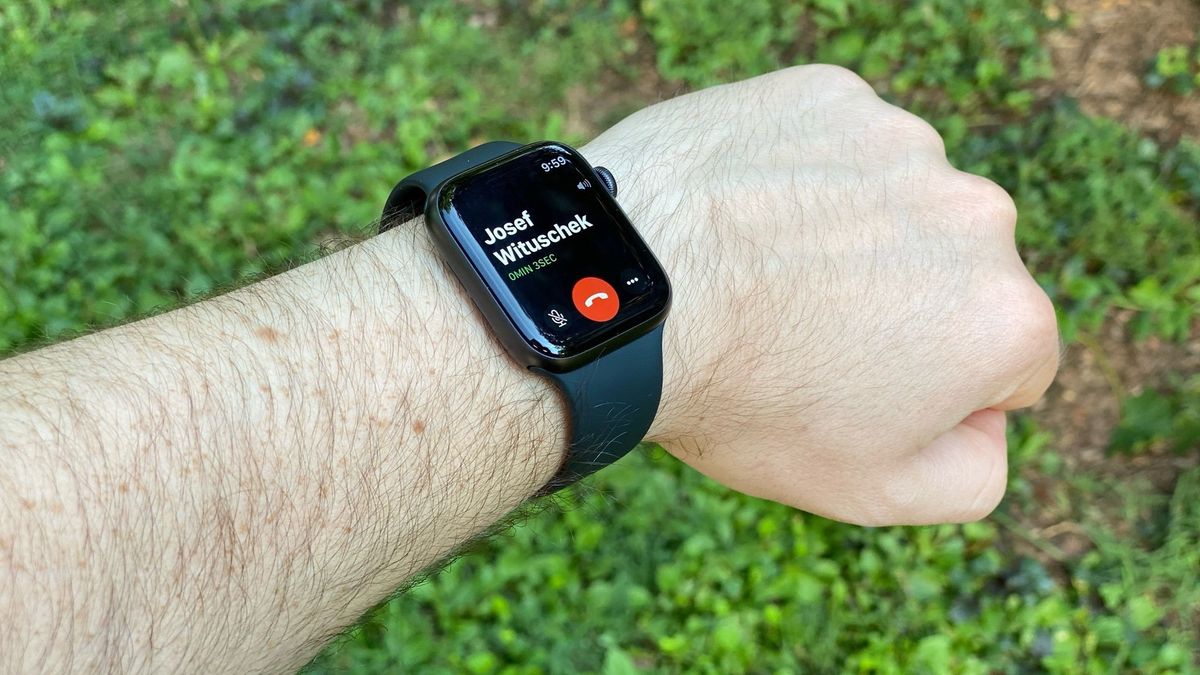 Apple watch 4 hot sale not connecting to phone