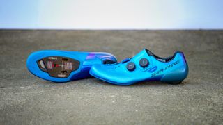 Best cycling shoes - Shimano S-Phyre RC903