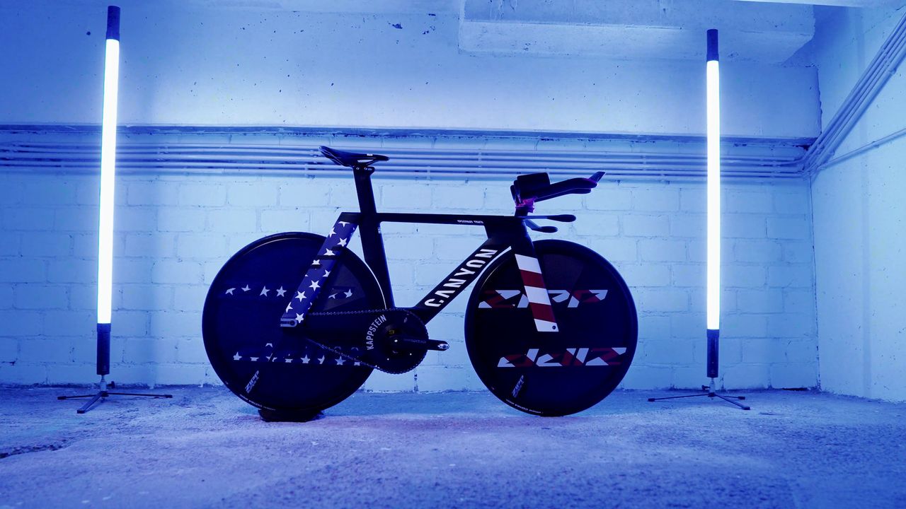 Canyon's Speedmax CFR Track