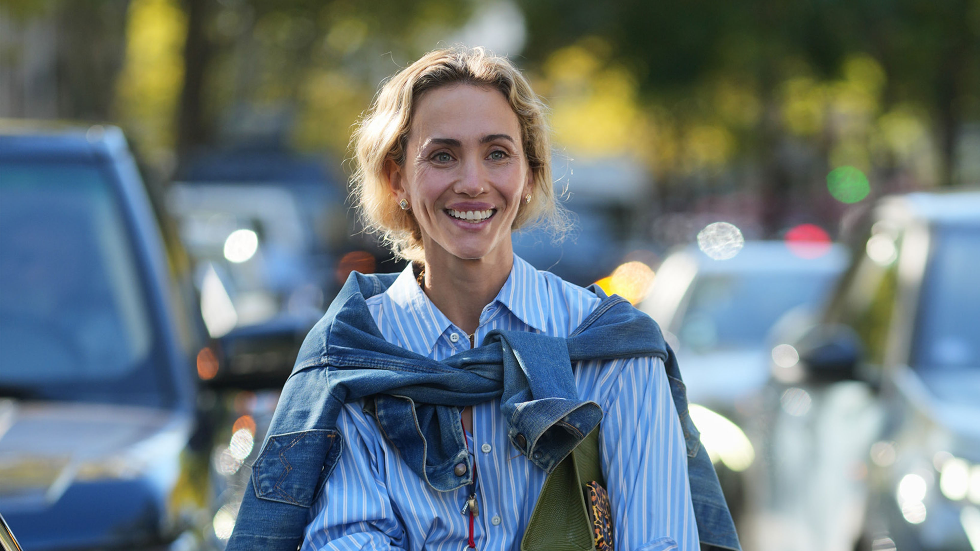 Outfit with a denim jacket