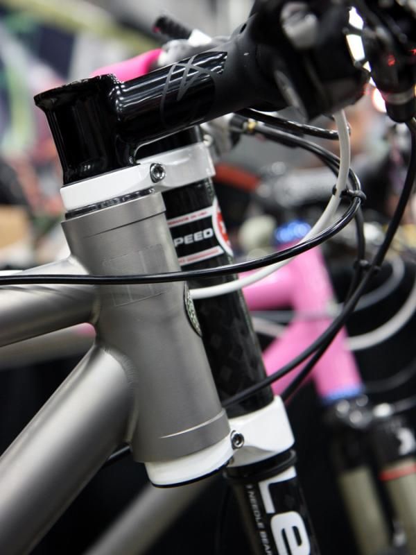 Quiring's Lefty-specific titanium head tube also uses Cannondale's ultra-simple press-fit headset.
