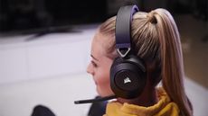 Corsair HS65 Wireless gaming headset