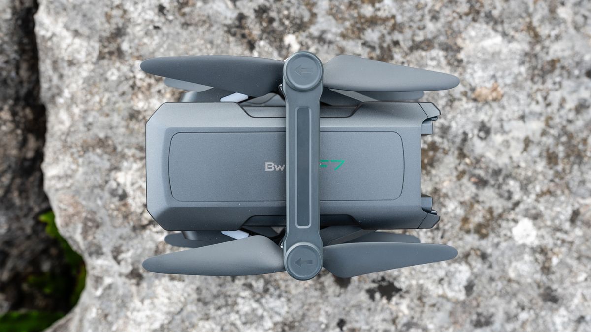 Bwine F7GB2 drone review Space