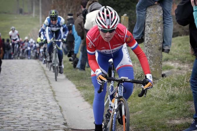 Annemiek Van Vleuten ( Rabo Women Cycling Team) makes an attack