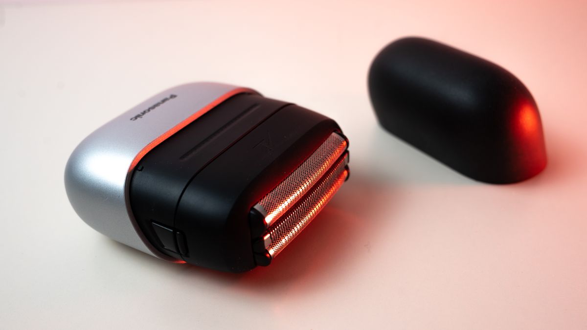 Panasonic Series 700s Compact 3-Blade Electric Shaver