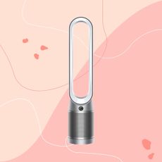 Dyson purifier auto react on a pink background