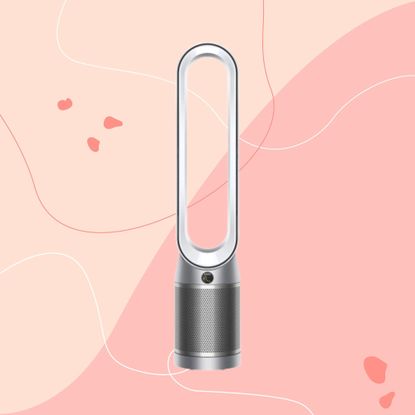 Dyson purifier auto react on a pink background
