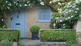 How to choose windows for period properties