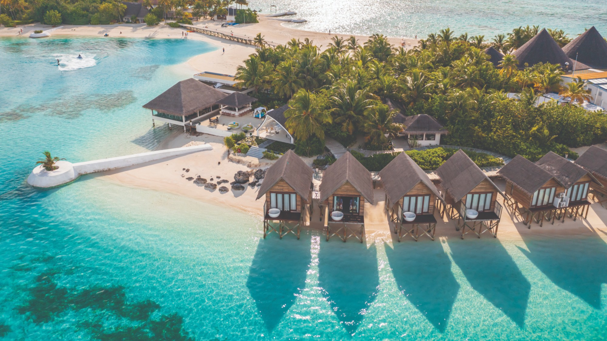 OZEN Life Madhoo aerial view
