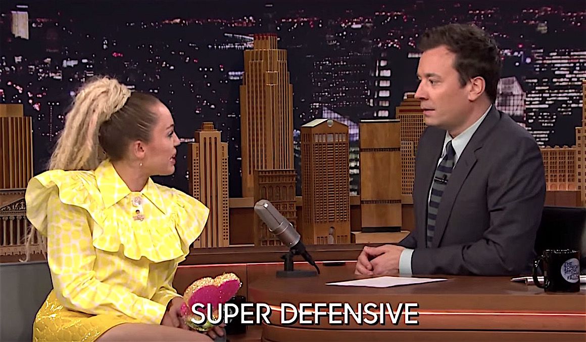 Miley Cyrus fake-yells at Jimmy Fallon