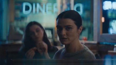 Rachel Weisz as Elliot and Beverly Mantle in Prime Video's Dead Ringers