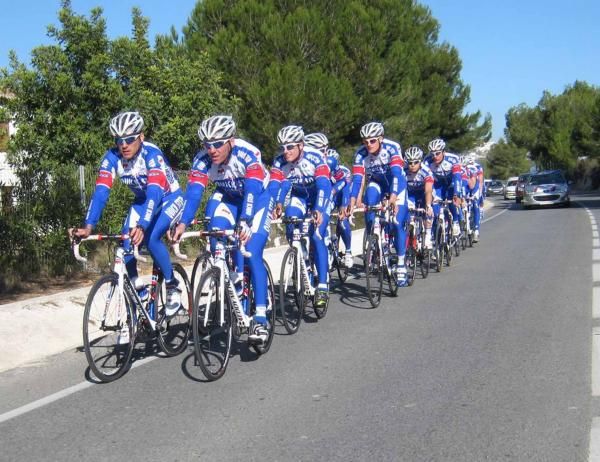 The long double line on Quick Step's training camp.